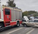 Пожарная машина и легковушка столкнулись на Рязанской улице