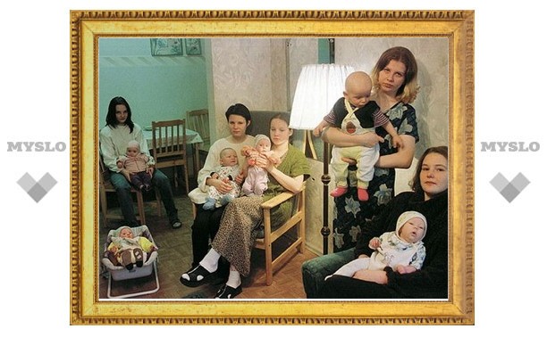 В Тульской области создадут центр, где несовершеннолетние матери смогут жить круглосуточно
