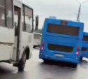 В Туле собралась пробка из автобусов, которые перекрыли дорогу