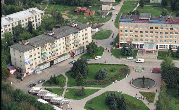 Новомосковцы хотят сами восстановить сквер «Семья»