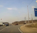На трассе «Крым» столкнулись «Газель» и иномарка: момент аварии попал на видео