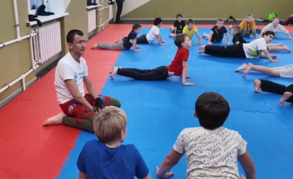 Тульская федерация ММА помогла участнику СВО оборудовать зал для занятий единоборствами