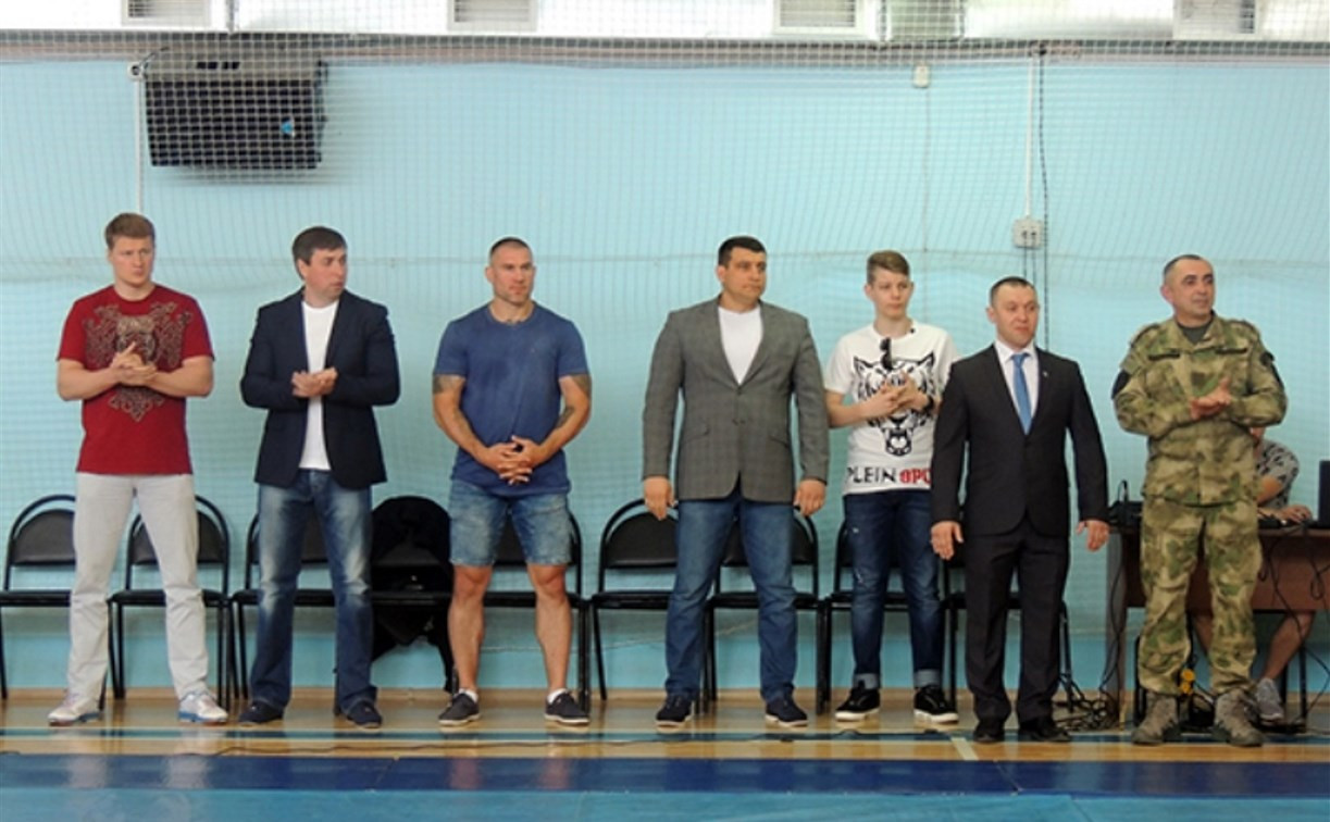 Известный боксёр Александр Поветкин открыл в Туле турнир по самбо