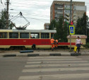 В Туле на остановке Волкова вновь сошел с рельсов трамвай
