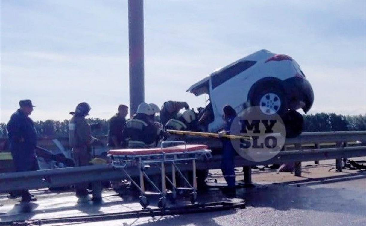 Жесткое ДТП на тульской трассе: водитель Hyundai Creta уснул за рулем 