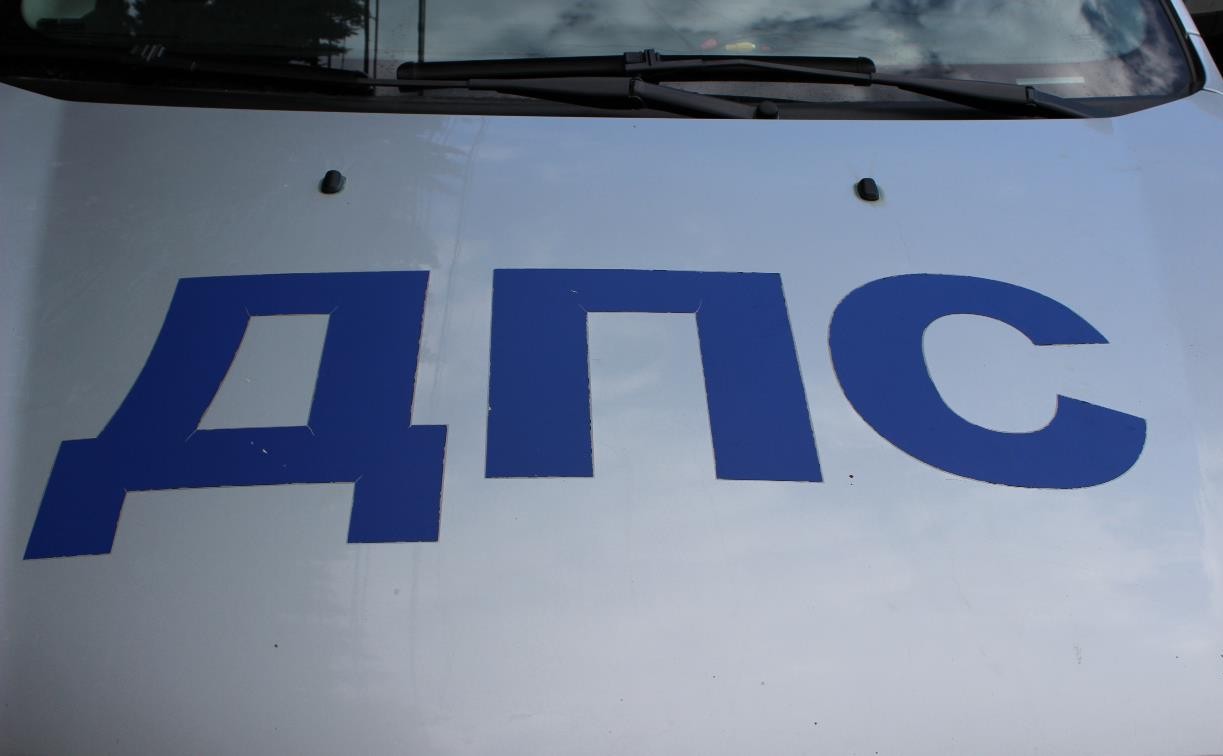 В Тульской области подросток на «Ниссане» пытался скрыться от полиции, устроил ДТП и сбежал