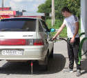 К концу года бензин в России может подешеветь на рубль