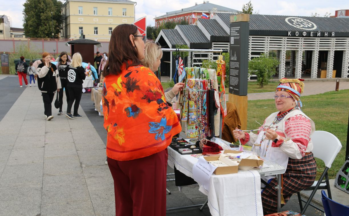 На Казанской набережной проходит фестиваль-конкурс «PROтрадиции»
