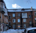 В Кимовске на подростка с крыши дома рухнула наледь: уголовное дело директора УК направлено в суд