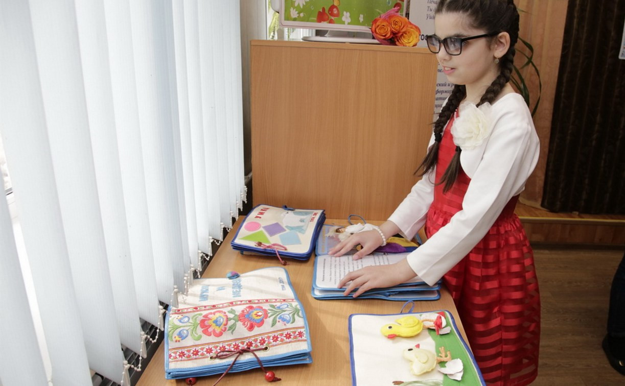 В Тульской областной спецбиблиотеке для слепых прошел детский праздник