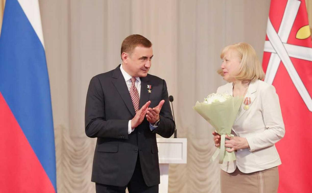 Губернатор Алексей Дюмин вручил государственные и региональные награды