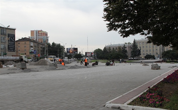 В Туле пока уложено 20 тысяч квадратных метров тротуарной плитки