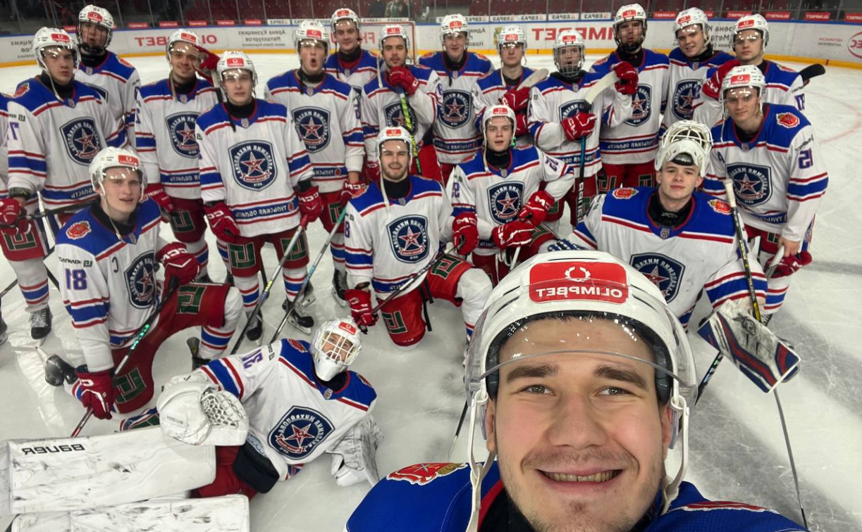 Хоккеисты «Академии Михайлова» обыграли «Кузнецких медведей»