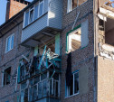 Жильцы уцелевших подъездов пострадавшего дома в Ефремове заселяются в свои квартиры
