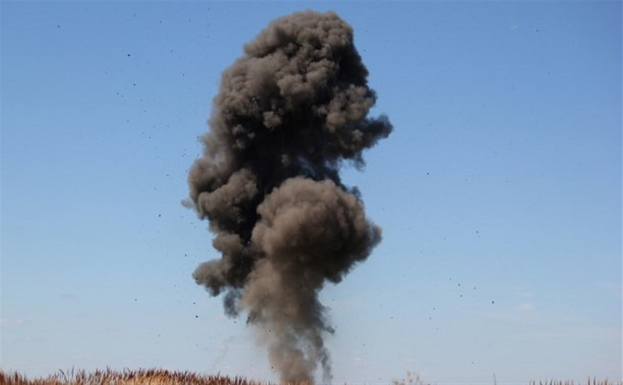 Тульские спасатели обезвредили две танковые мины и авиабомбу CS-25