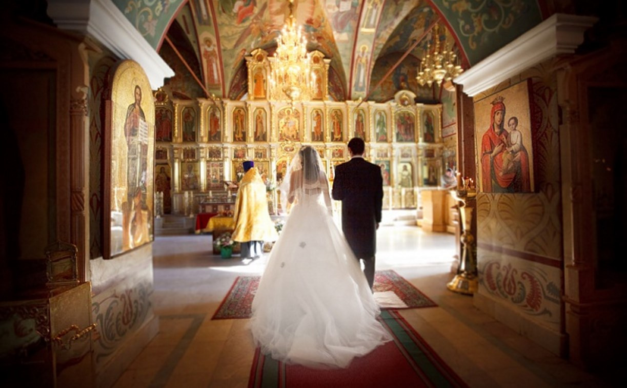 РПЦ установила лимит на венчание