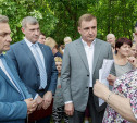 Жители Болохово пожаловались Алексею Дюмину на недостроенный ФОК