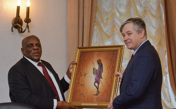 ТулГУ укрепляет сотрудничество с Республикой Уганда