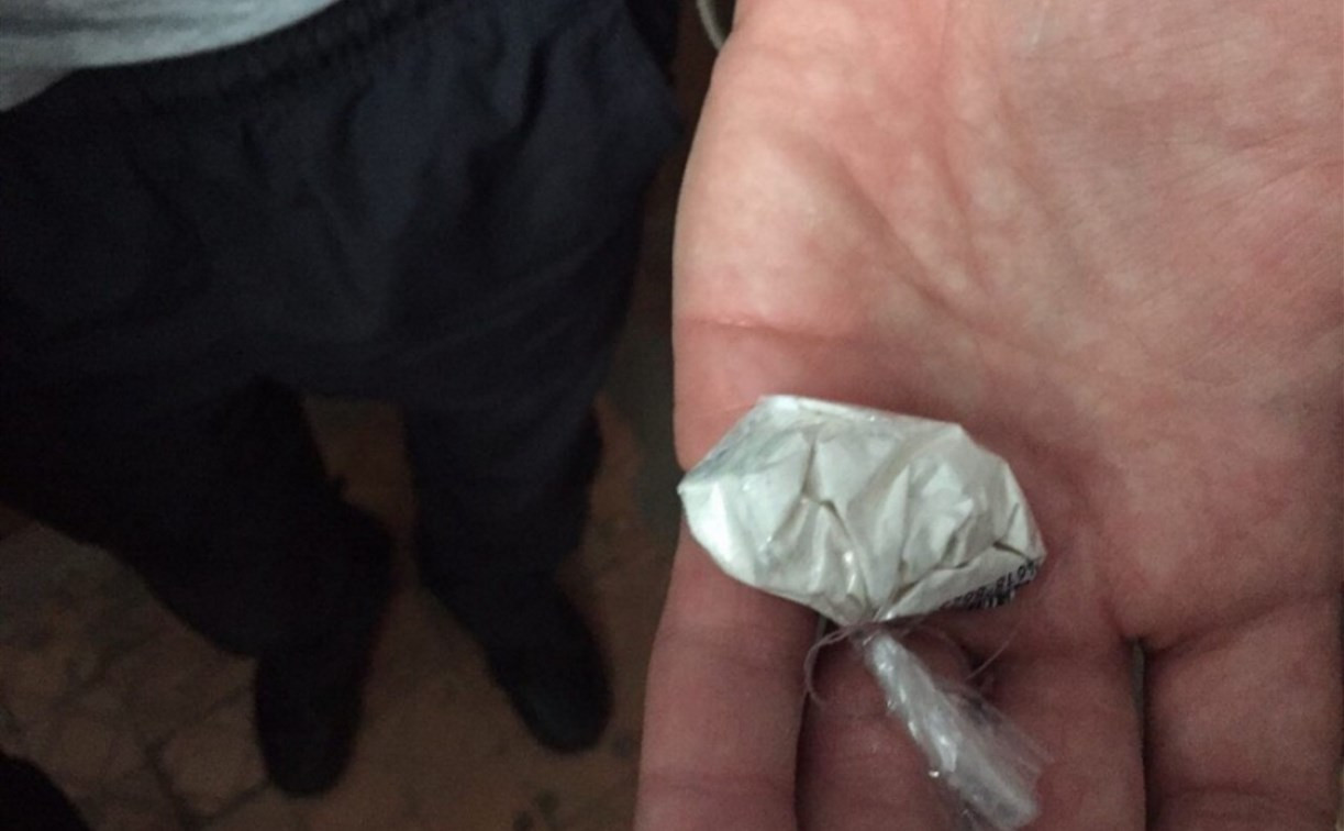 Жительница Донского пыталась пронести в нижнем белье наркотики в колонию