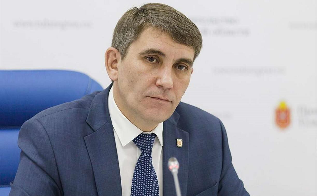 Глава администрации Тулы задекларировал 4,6 млн рублей и два внедорожника