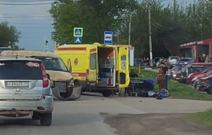 На Епифанском шоссе мотоциклист столкнулся с «Газелью»