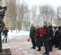 В Рогожинском парке обустроили стелу в честь Тульского Рабочего полка