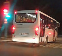 «Накажи автохама»: автобус пролетел перекресток на красный