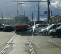 Трамвай и легковушка столкнулись на ул. Советской в Туле