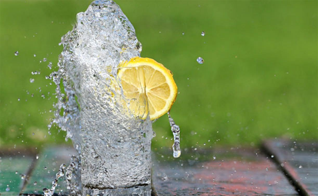 Из-за жары в Туле бесплатно раздают воду