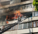 На ул. Ложевой в Туле загорелась квартира
