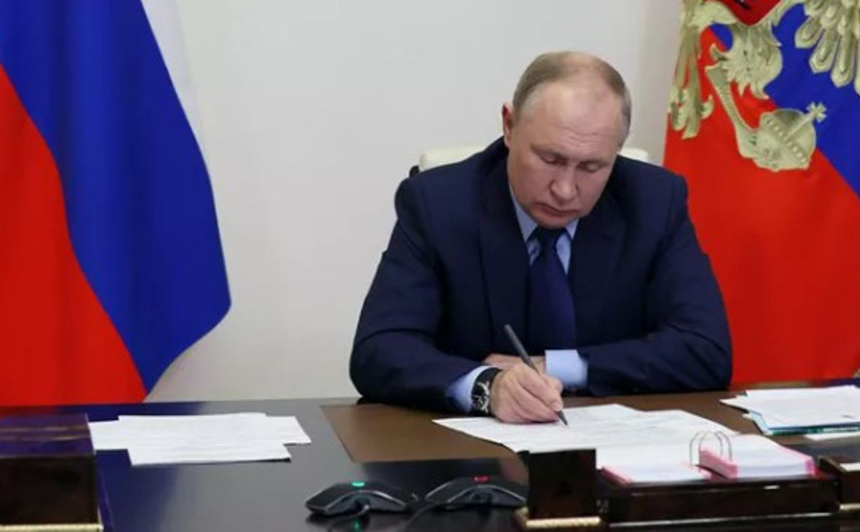 Путин подписал закон о психиатрическом освидетельствовании