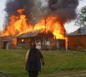 В деревне в Тепло-Огаревском районе огонь уничтожил дом