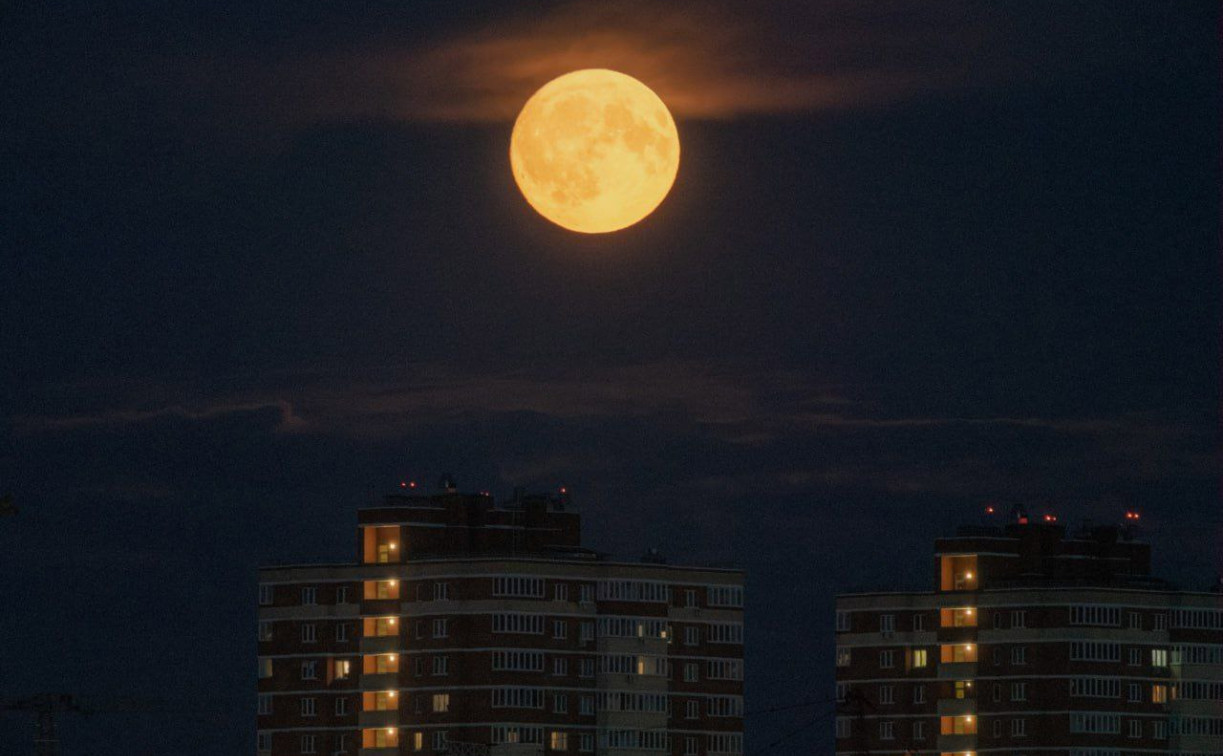 В ночь на 5 декабря жители Земли смогут наблюдать суперлуние 