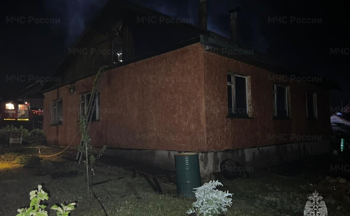 В Заокском районе на пожаре погибли мужчина и женщина