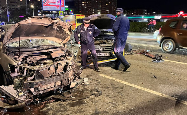 В смертельном ДТП на проспекте Ленина в Туле погибла известная целительница 