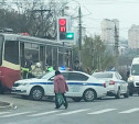 На улице Металлургов в Туле трамвай сбил женщину с маленьким ребенком