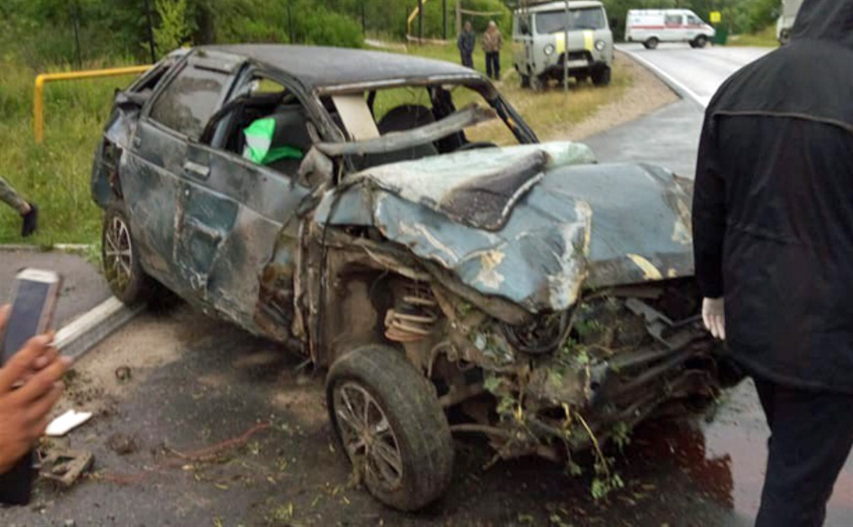 В Суворовском районе легковушка снесла газовую трубу: погиб мужчина