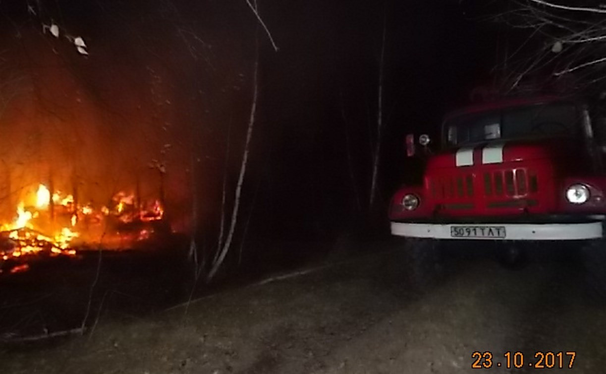 В поселке Шурф под Тулой при пожаре погибли два человека