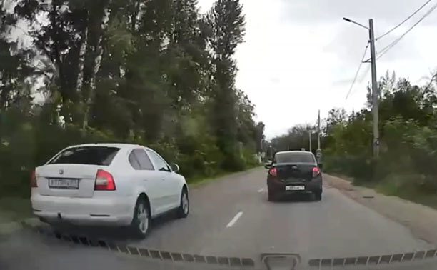 В Скуратово машина «торпедой» пролетела пешеходный переход