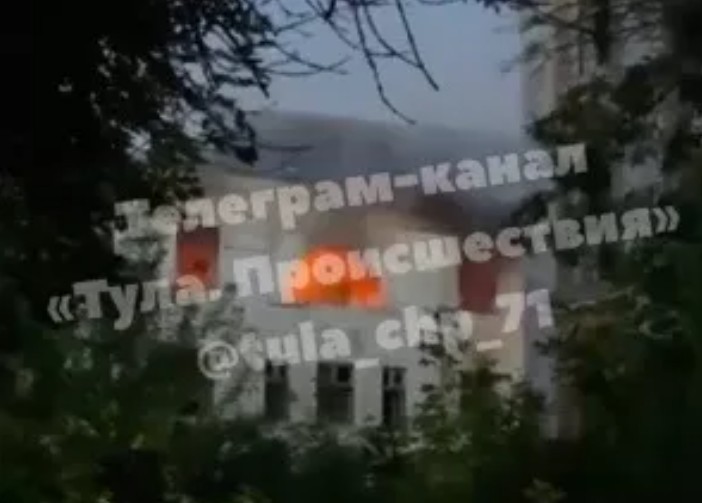 В Богородицке горело здание больницы