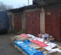 В Пролетарском районе полицейские обнаружили гараж с семью тысячами бутылок алкоголя