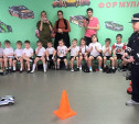 Сотрудники тульского УГИБДД устроили для детей гонки «Формулы 1»