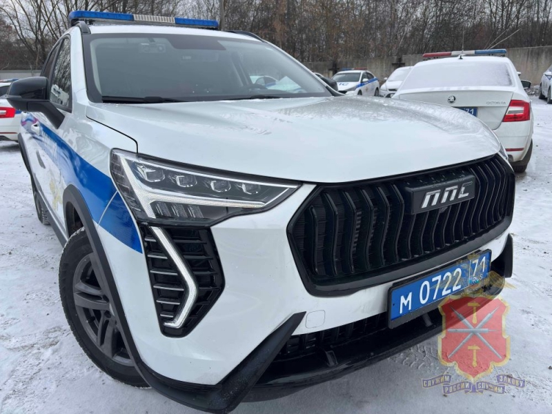 Тульские полицейские тестируют спецавтомобиль Haval с отсеком для задержанных