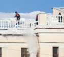 60% домов в Туле очистили от сосулек и снега на крышах