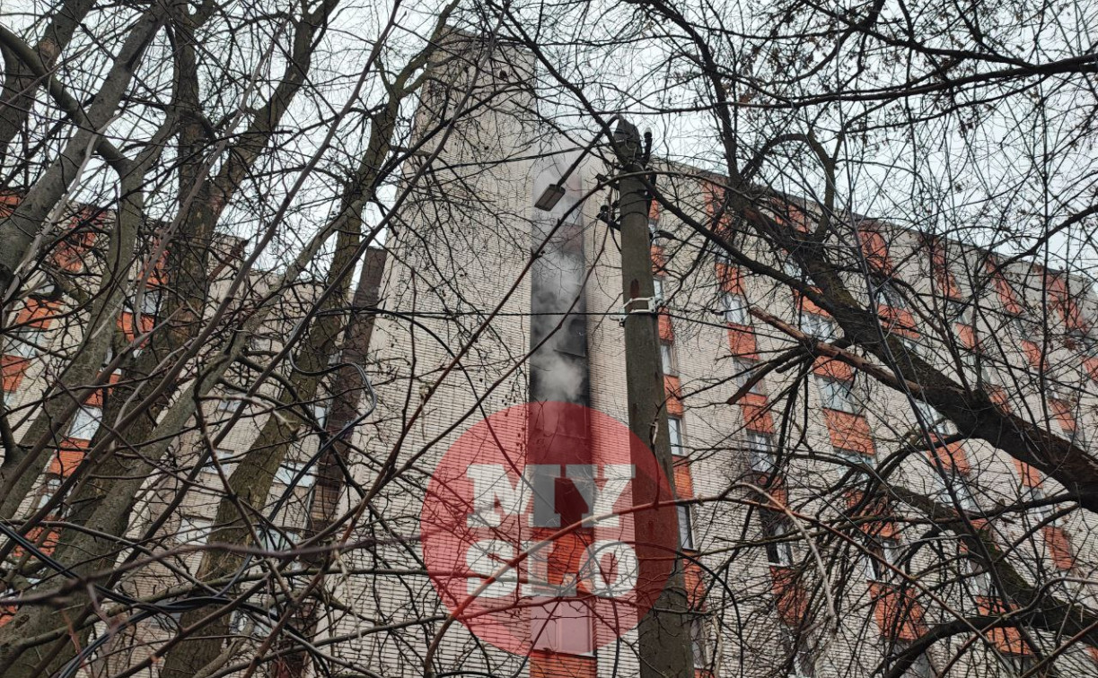 В Мясново загорелась квартира: видео с места происшествия