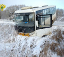 Еще один автобус улетел в кювет. Теперь в Ясногорском районе