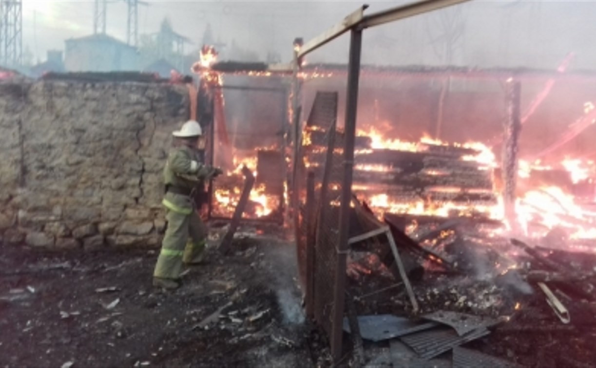В Тульской области за две недели пожарные спасли 40 человек 