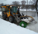 Тульские улицы от снега чистят более 100 единиц техники