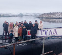 Губернатор поздравил экипаж крейсера «Тула» с 35-летием поднятия флага