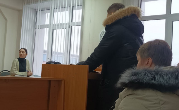 «Не было ничего подозрительного»: в суде допросили риелтора пенсионерки, продавшей квартиру по «схеме Долиной»